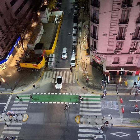 Apartamento 4 Ventanales sobre la Avenida Corrientes Ciudad Autónoma de Ciudad Autónoma de Buenos Aires Exterior foto