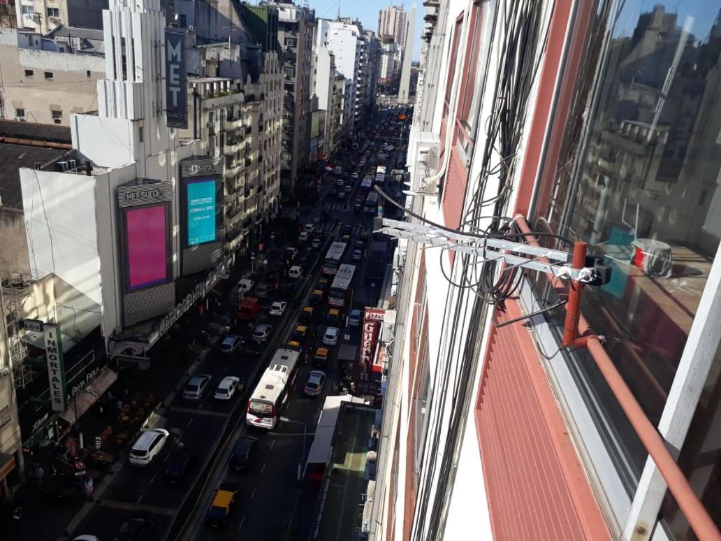 Apartamento 4 Ventanales sobre la Avenida Corrientes Ciudad Autónoma de Ciudad Autónoma de Buenos Aires Exterior foto